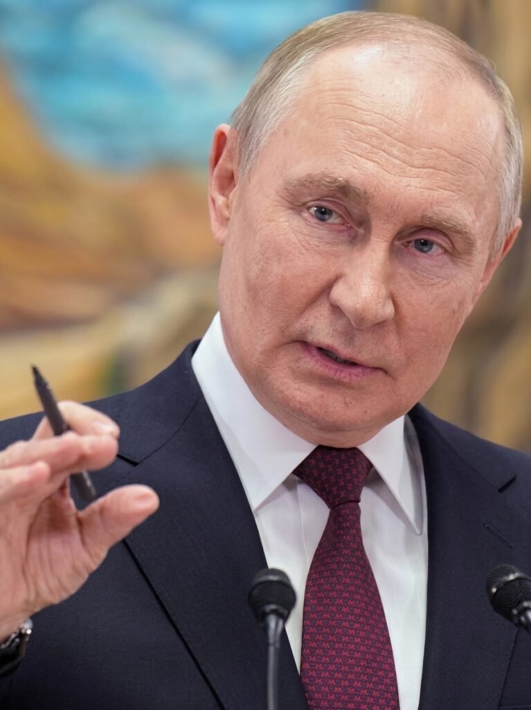 Putin diz que a De Beers quer cooperar com a Alrosa, apesar das sanções